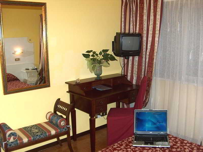 Ai Ronchi Motor Hotel Brescia Exterior photo