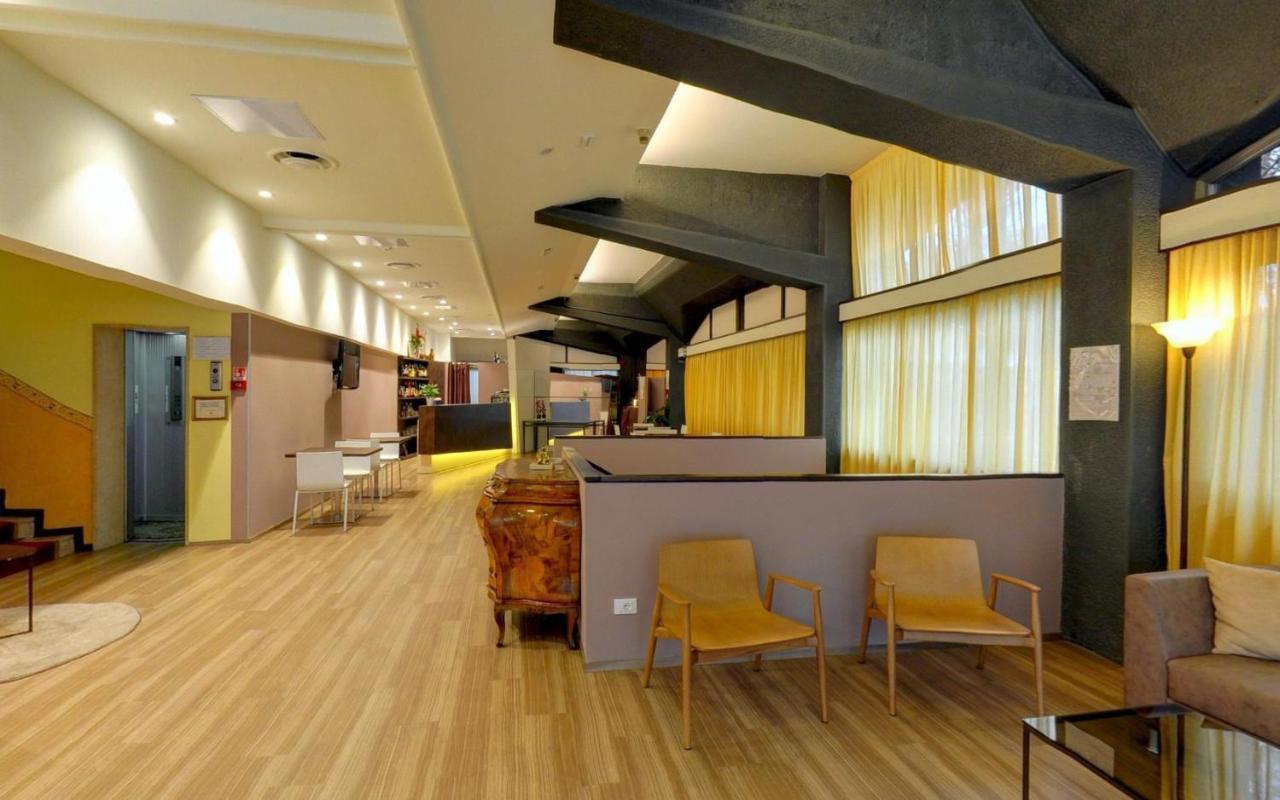 Ai Ronchi Motor Hotel Brescia Exterior photo
