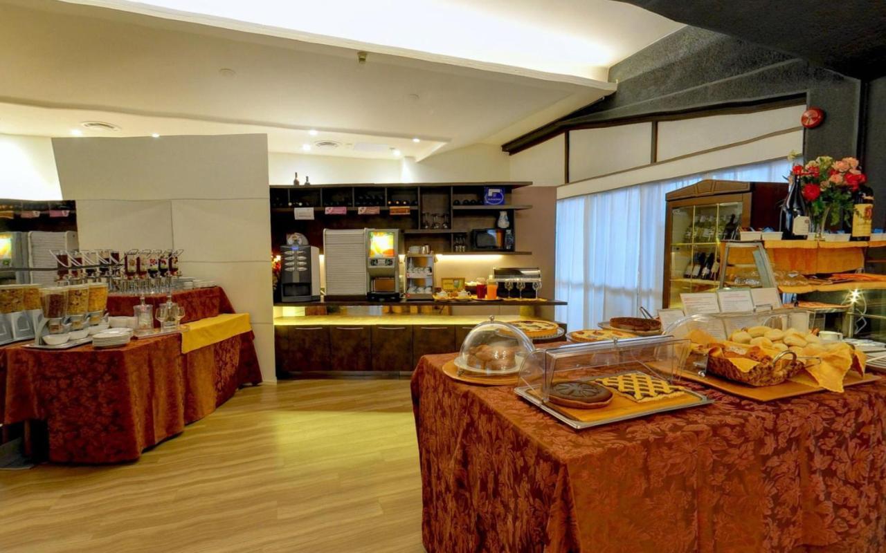 Ai Ronchi Motor Hotel Brescia Exterior photo
